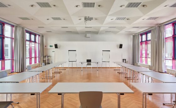 Seminarraum Berlin-Kreuzberg Nostizstr. Seminarraum Berlin-Kreuzberg Nostizstr.